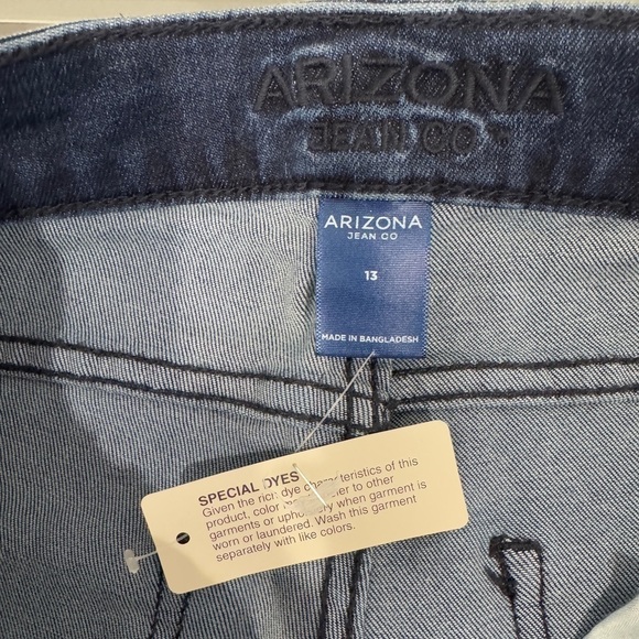 Arizona Jeans Epic Blue Skinny Leg Jegging (13) - Picture 8 of 9